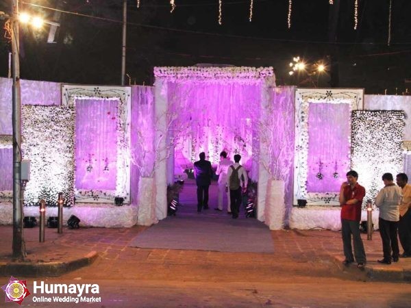 http   www.jessideas.com wp content uploads 2016 07 Parsi Gymkhana wedding entrance