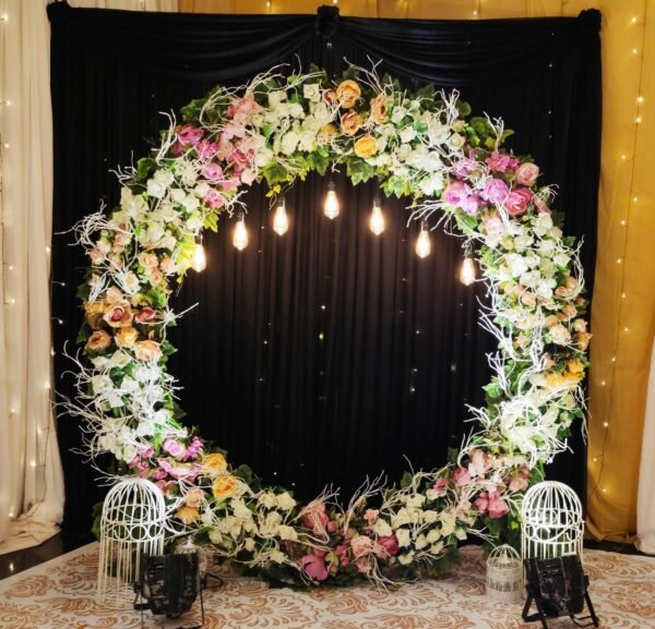 Super Saver Wedding Stage Package 1 photobooth